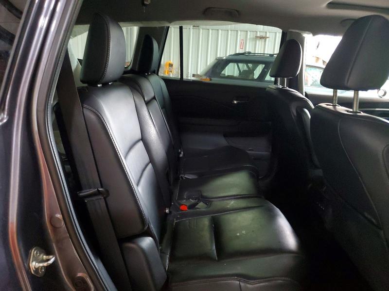 Photo 11 from auction – 2016 HONDA PILOT with VIN 5FNYF6H58GB004247