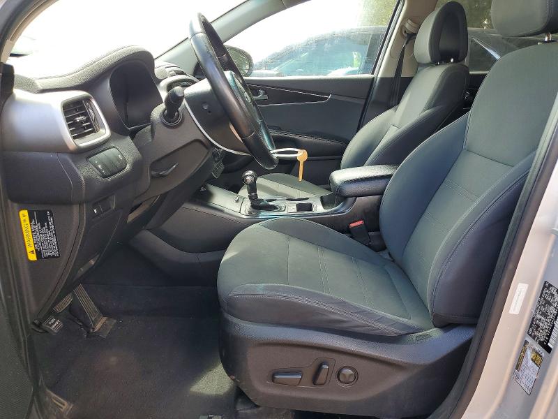 Photo 7 from auction – 2016 KIA SORENTO with VIN 5XYPG4A30GG096033