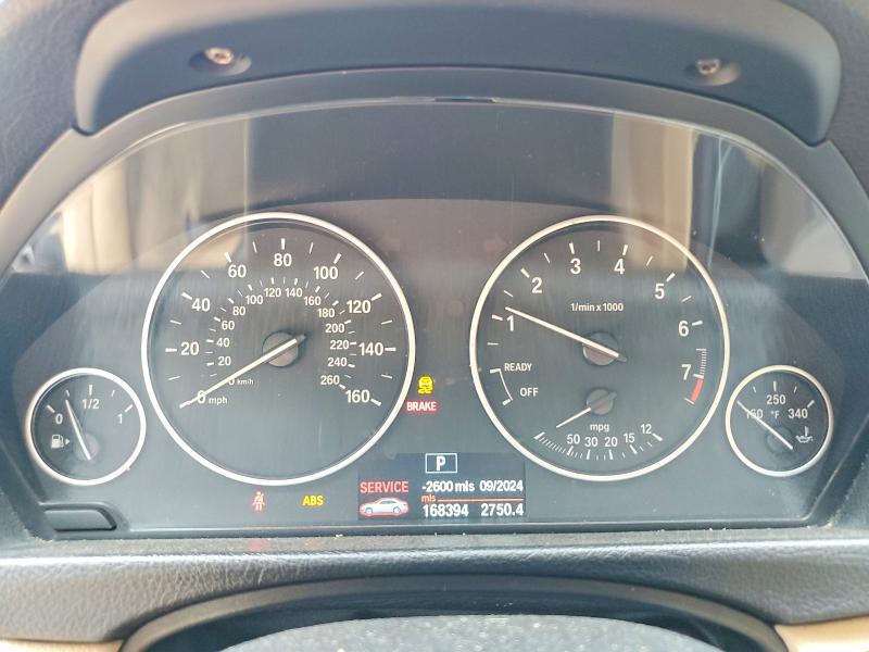 Photo 9 from auction – 2013 BMW 328 with VIN WBA3A5C58DF600148