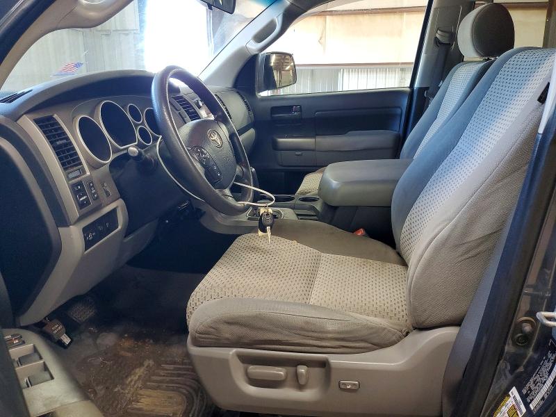 Photo 7 from auction – 2010 TOYOTA TUNDRA with VIN 5TFRY5F11AX079636