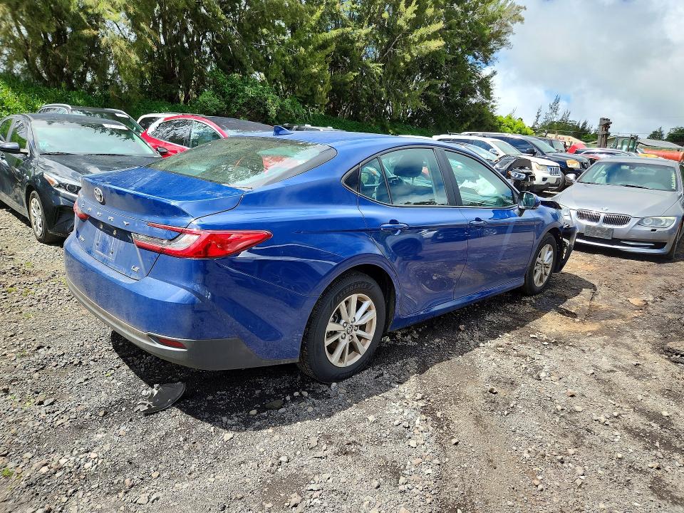 Zdjęcie 3 z aukcji – 2025 TOYOTA CAMRY z VIN 4T1DAACK2SU195043