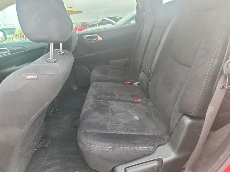 Photo 11 from auction – 2015 NISSAN PATHFINDER with VIN 5N1AR2MN2FC642556