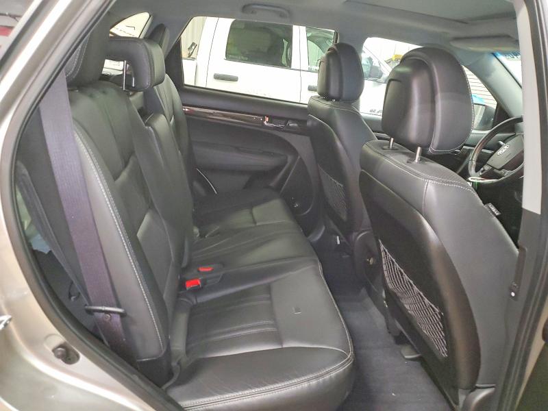 Photo 11 from auction – 2013 KIA SORENTO with VIN 5XYKUDA2XDG391338