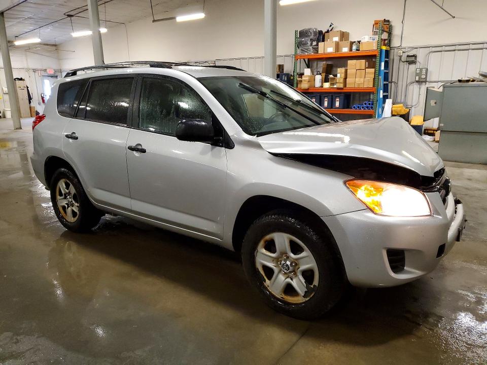 Photo 4 from auction – 2011 TOYOTA RAV4 with VIN 2T3BF4DV0BW151780