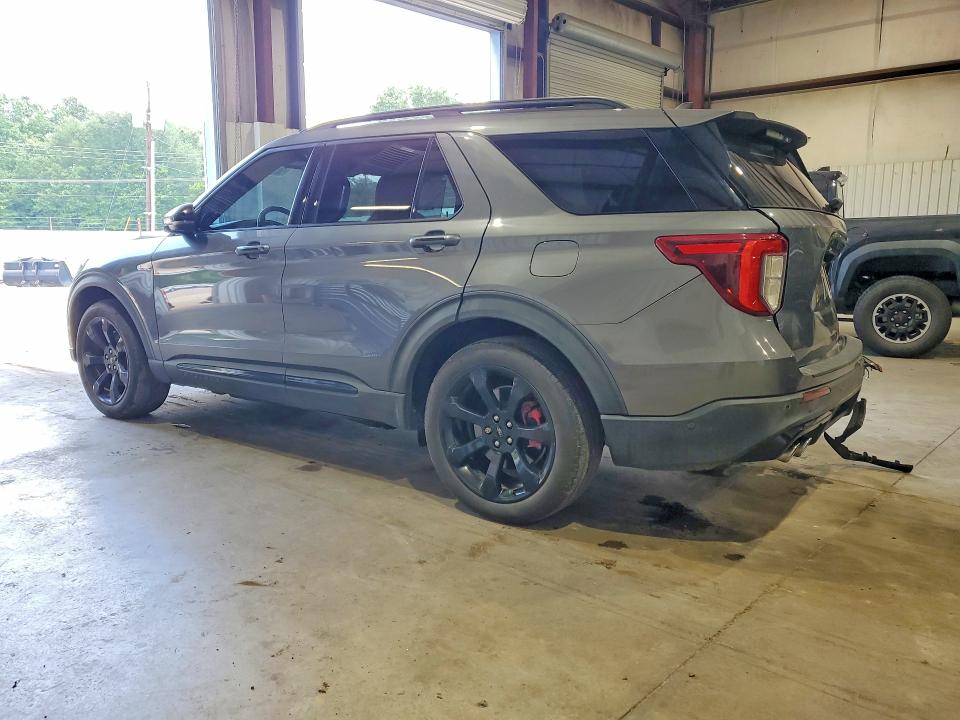 Фото 2 с аукциона – 2021 FORD EXPLORER с VIN 1FM5K8GC2MGB78788