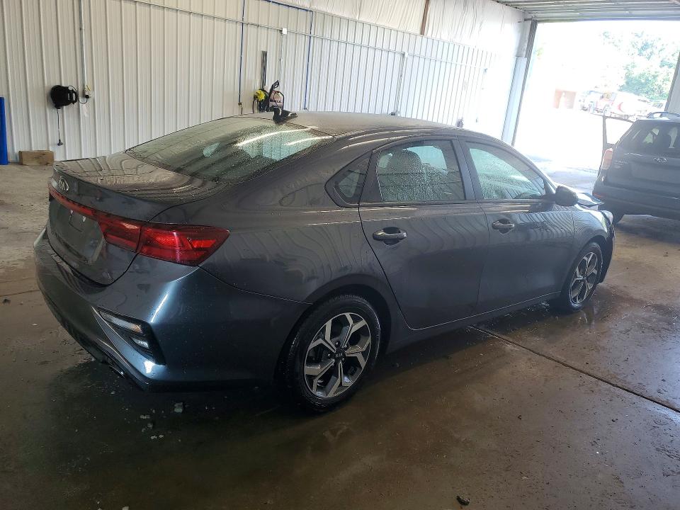 Photo 3 from auction – 2020 KIA FORTE with VIN 3KPF24AD0LE237256