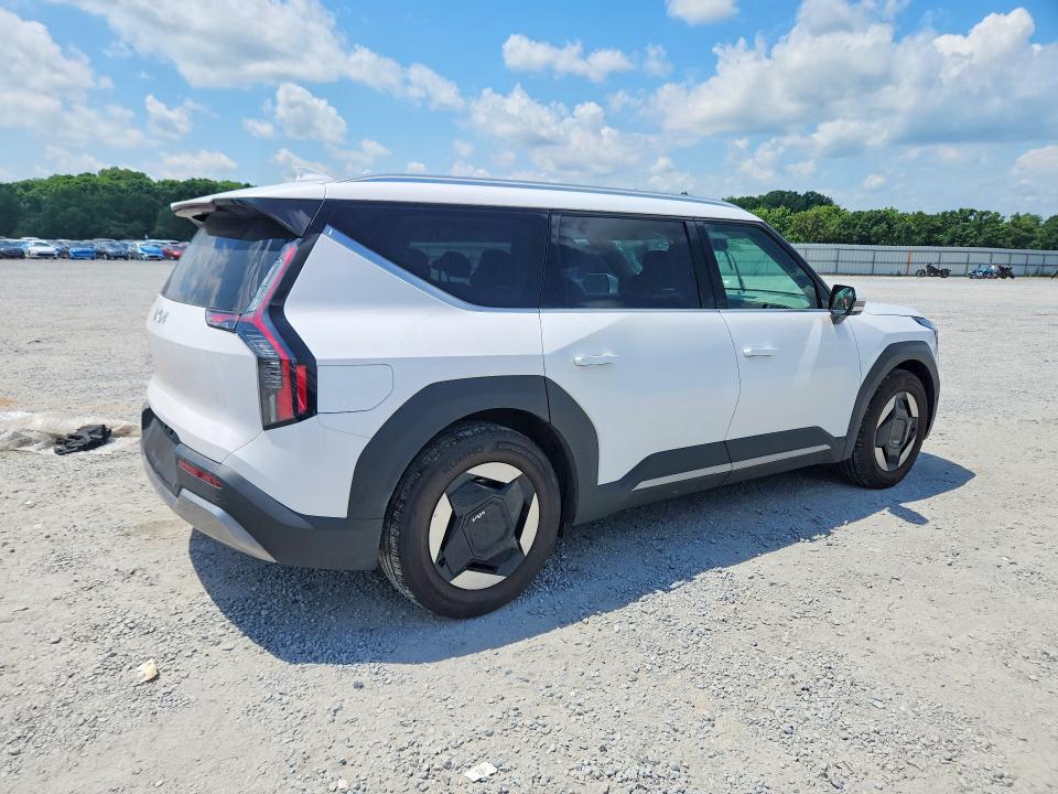 Foto 3 de la subasta – 2026 KIA EV9 con VIN 5XYAFFS54TG010141