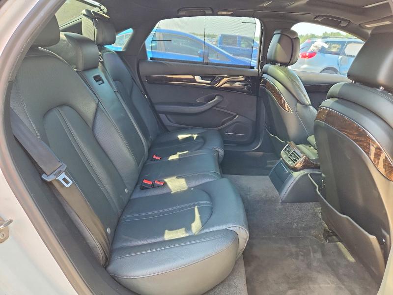 Photo 10 from auction – 2016 AUDI A8 with VIN WAU34AFD2GN010783