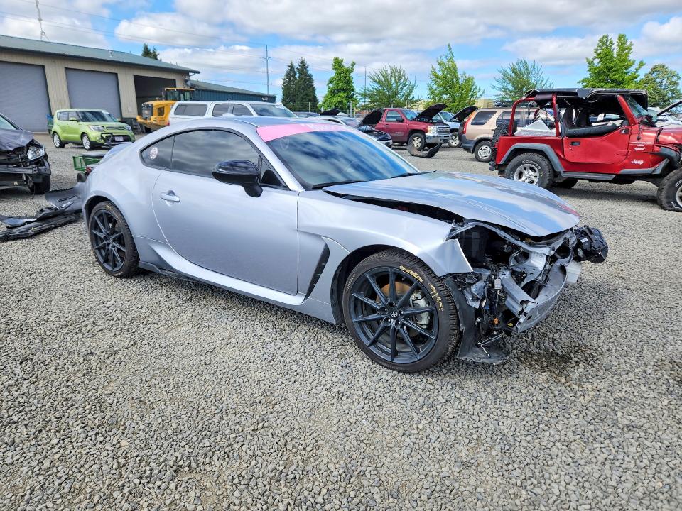Foto 4 de la subasta – 2023 TOYOTA GR 86 con VIN JF1ZNBF19P8761776
