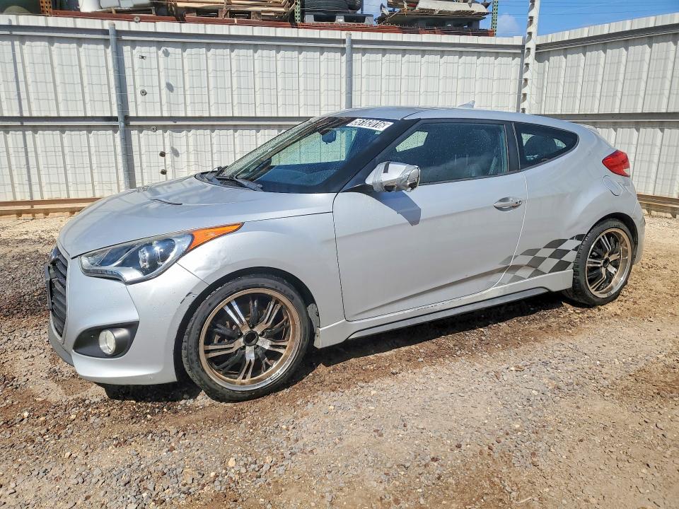 HYUNDAI VELOSTER 2015 with VIN KMHTC6AE8FU249208 - Photo from auction