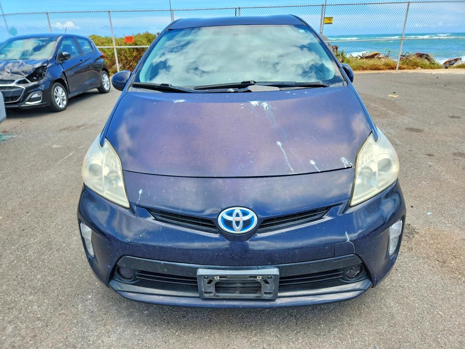 Photo 5 from auction – 2012 TOYOTA PRIUS with VIN JTDKN3DU2C1576406