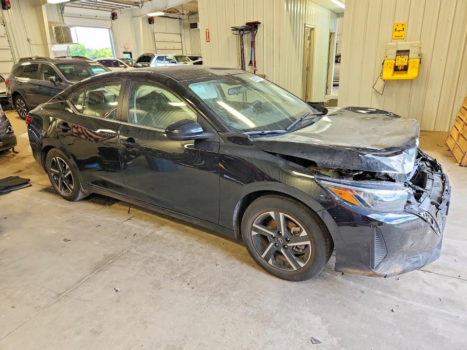 Photo 4 from auction – 2025 NISSAN SENTRA with VIN 3N1AB8CV2SY291388