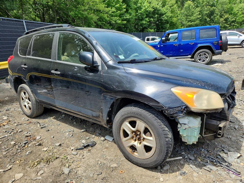 Photo 4 from auction – 2009 TOYOTA RAV4 with VIN JTMZF33V99D012314