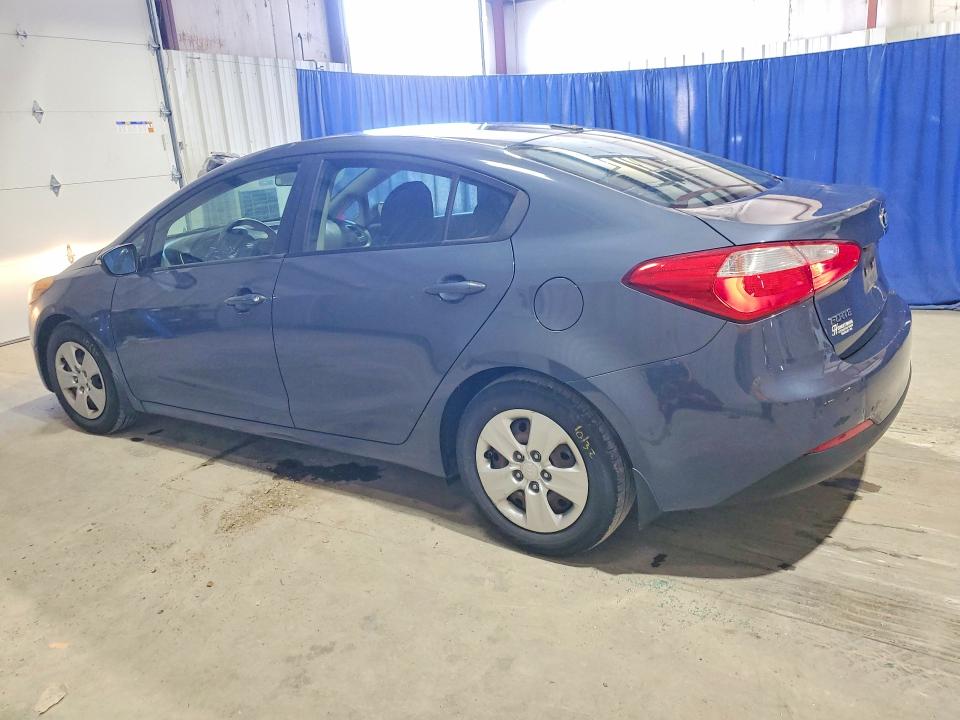 Photo 2 from auction – 2015 KIA FORTE with VIN KNAFX4A67F5423148
