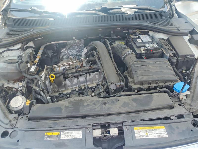 Photo 11 from auction – 2020 VOLKSWAGEN JETTA with VIN 3VWEB7BU8LM073771