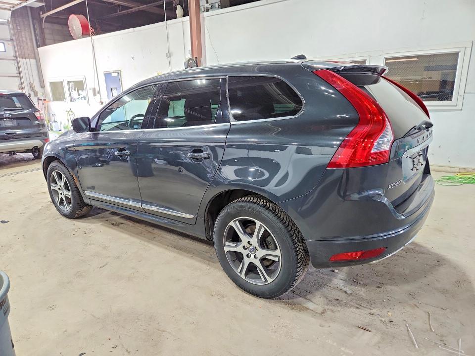 Photo 2 from auction – 2014 VOLVO XC60 with VIN YV4902DZ2E2502724