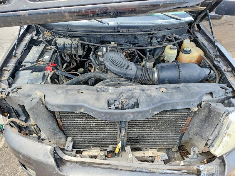 Photo 11 from auction – 2005 FORD F150 with VIN 1FTRX14W15NA71046