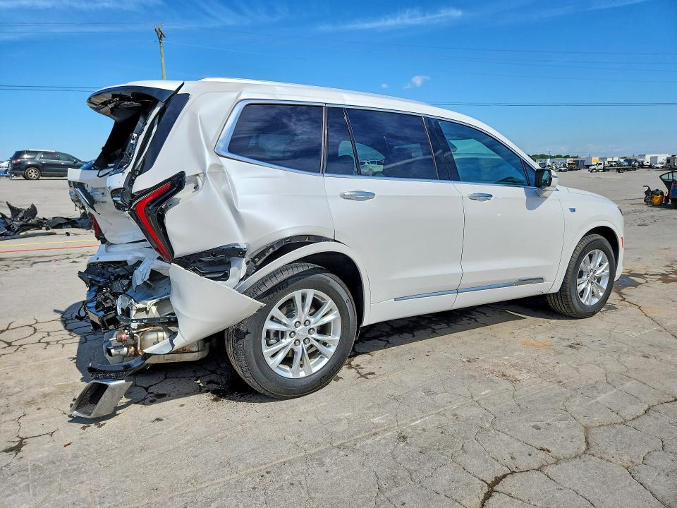 Photo 3 from auction – 2023 CADILLAC XT6 with VIN 1GYKPAR45PZ225952