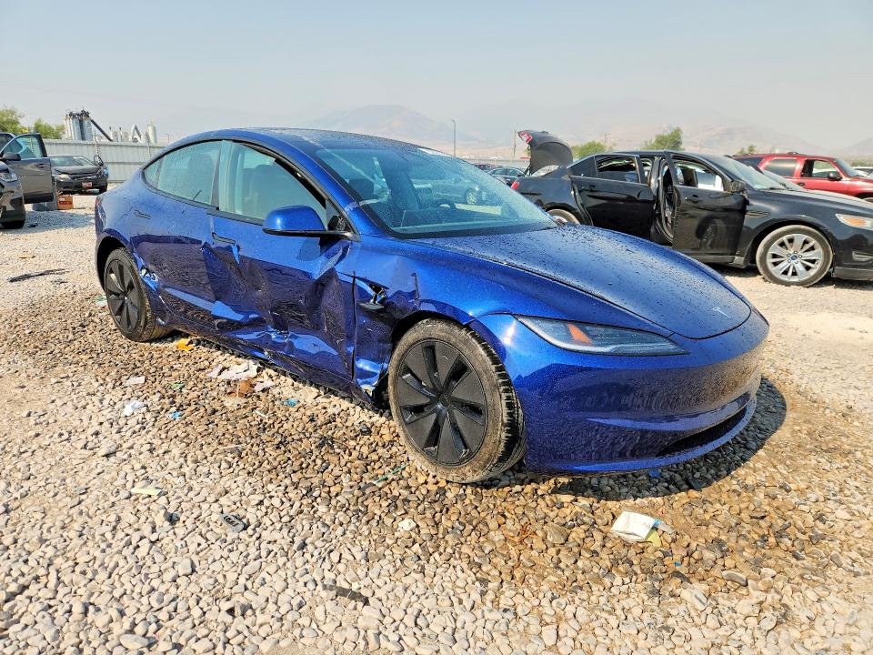 Photo 4 from auction – 2025 TESLA MODEL 3 with VIN 5YJ3E1EBXSF044509