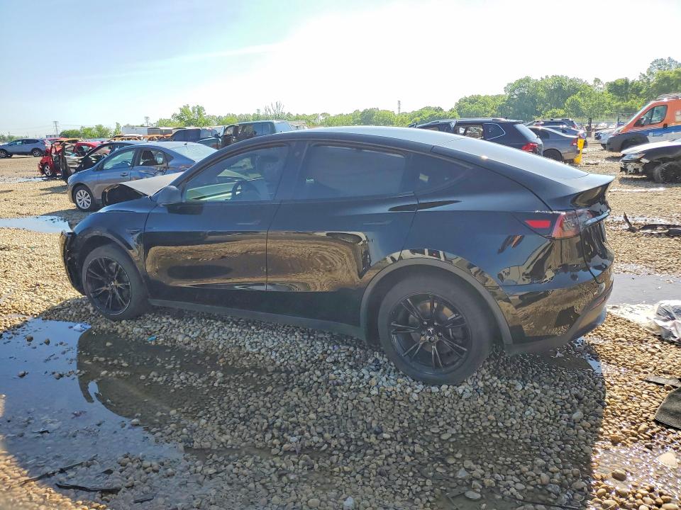 Photo 2 from auction – 2022 TESLA MODEL Y with VIN 7SAYGDEE9NA008715