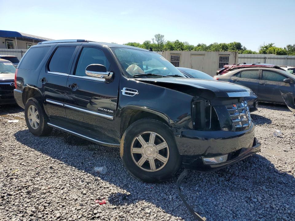 Photo 4 from auction – 2010 CADILLAC ESCALADE with VIN 1GYUCAEF8AR171338