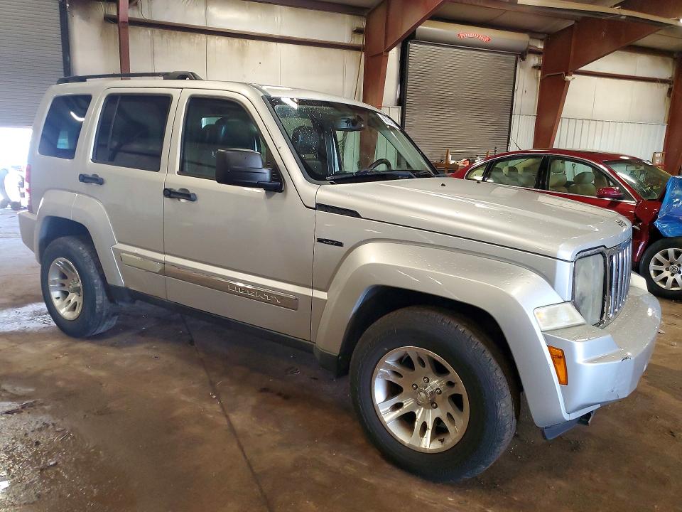 صورة رقم 4 من المزاد - 2012 JEEP LIBERTY مع VIN 1C4PJMFK2CW112957