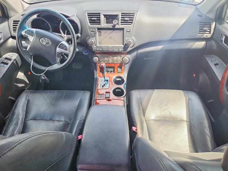 Photo 8 from auction – 2012 TOYOTA HIGHLANDER with VIN JTEDC3EH8C2008019