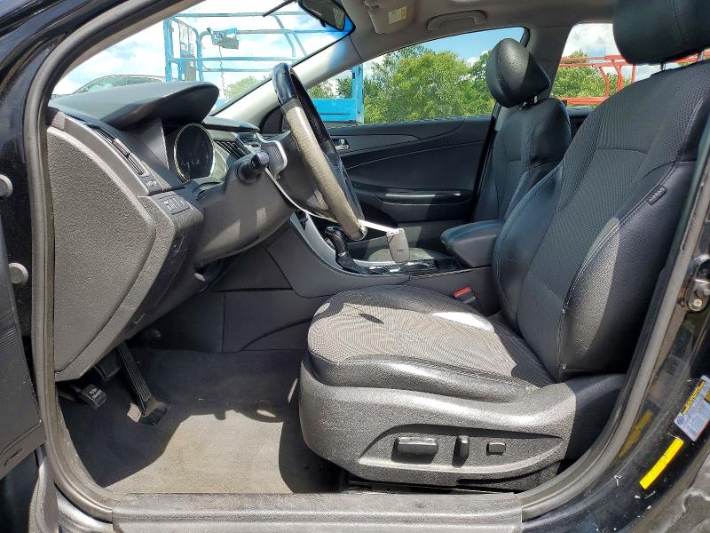 Photo 7 from auction – 2011 HYUNDAI SONATA with VIN 5NPEC4AC1BH062350