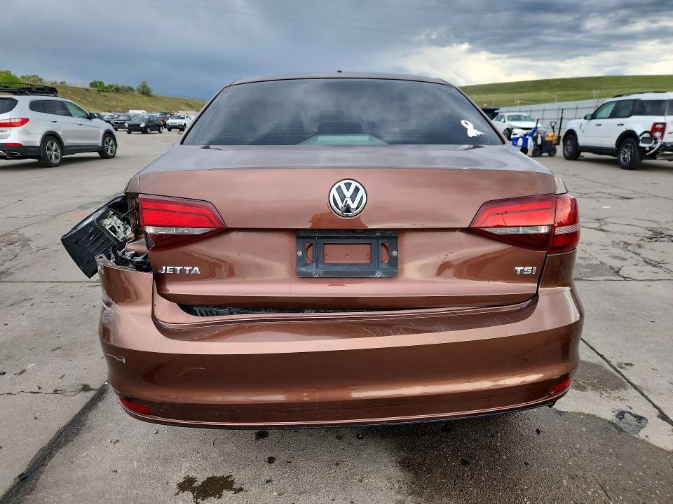 Photo 6 from auction – 2017 VOLKSWAGEN JETTA with VIN 3VW2B7AJ6HM409130