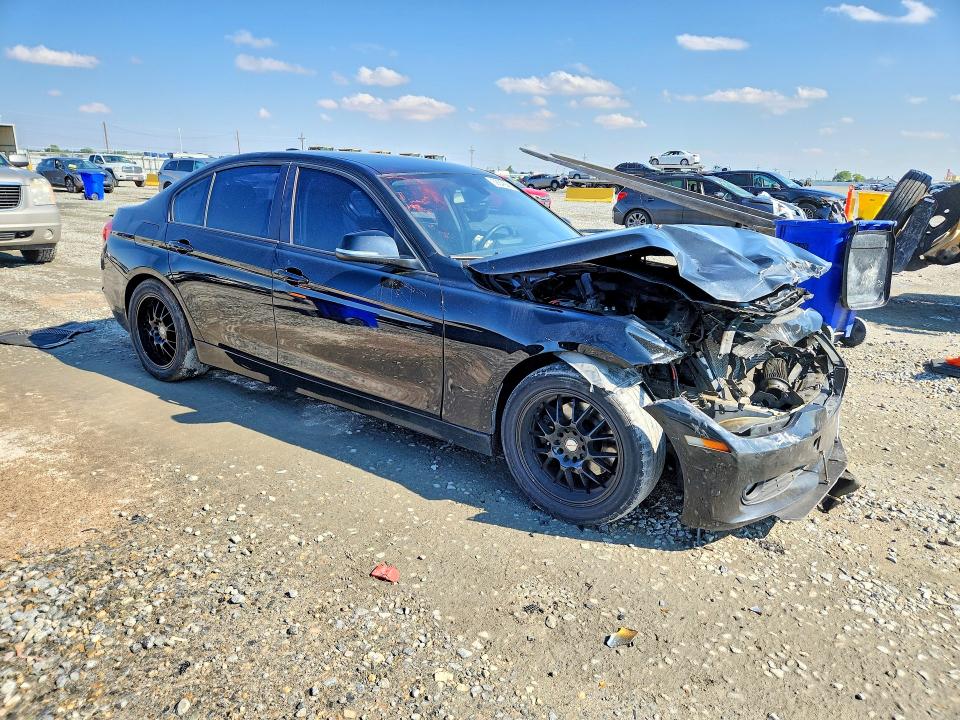 Photo 4 from auction – 2015 BMW 320 with VIN WBA3B1G55FNT04481