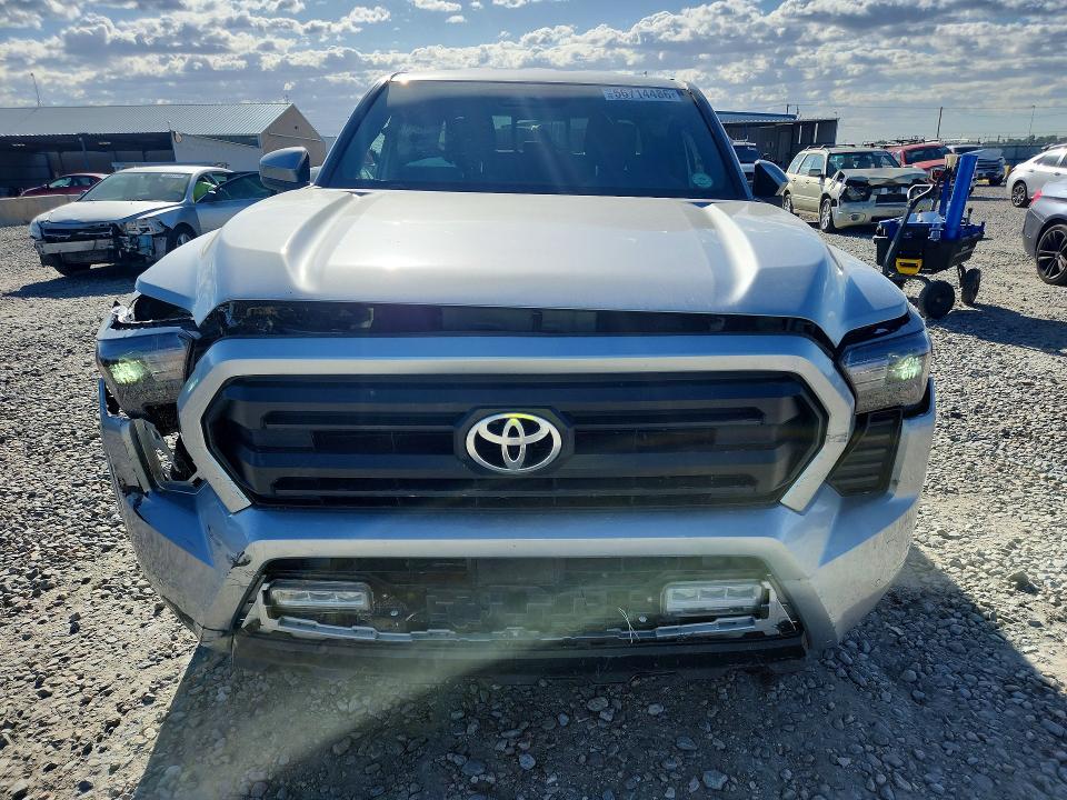 Photo 5 from auction – 2026 TOYOTA TACOMA with VIN 3TMLB5JN8TM243667
