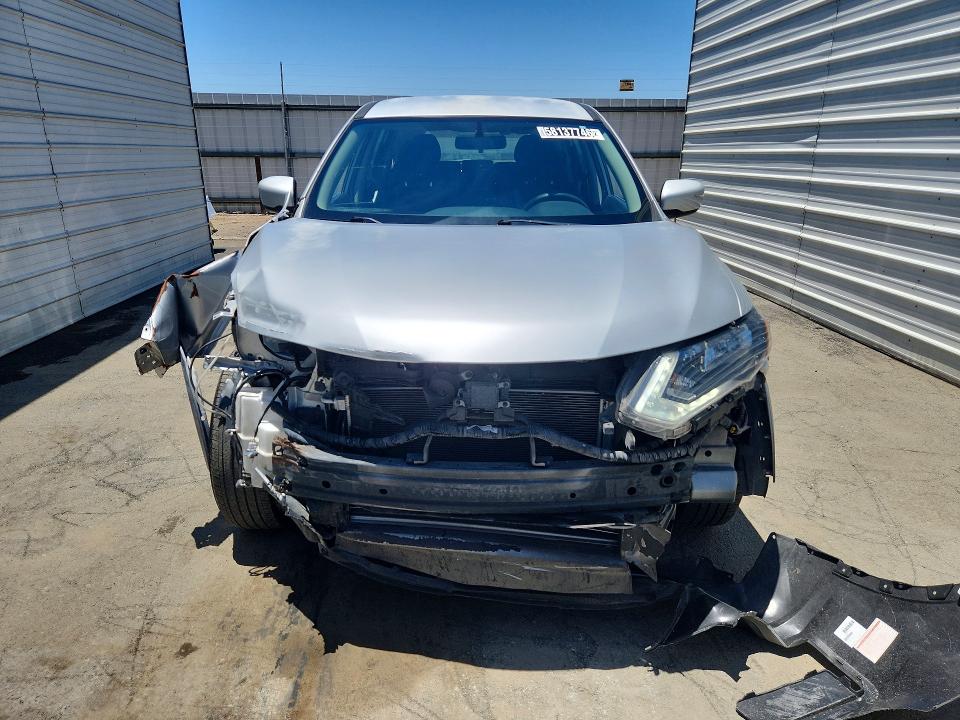 Photo 5 from auction – 2018 NISSAN ROGUE with VIN KNMAT2MT6JP570377