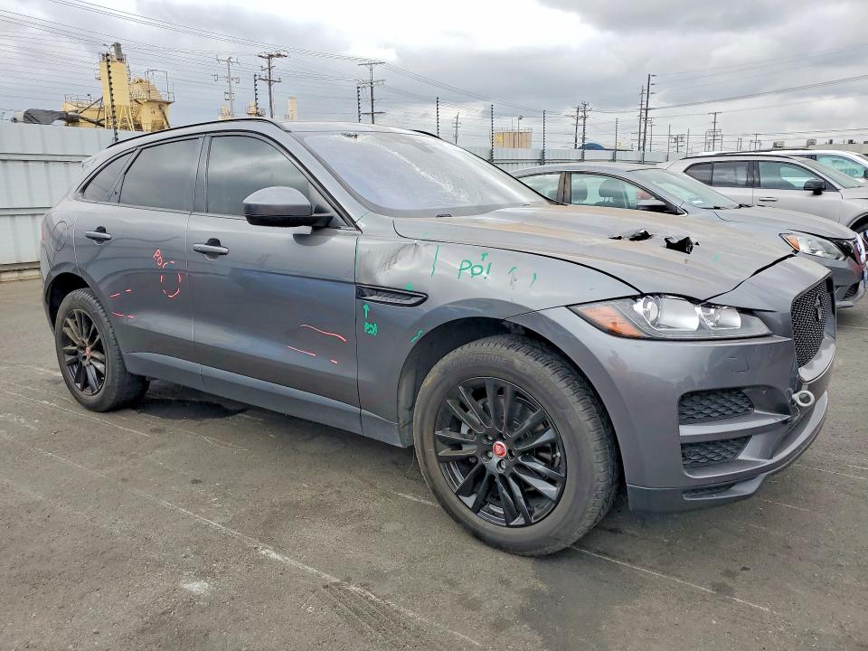 Photo 4 from auction – 2018 JAGUAR F-PACE with VIN SADCK2FN3JA297951