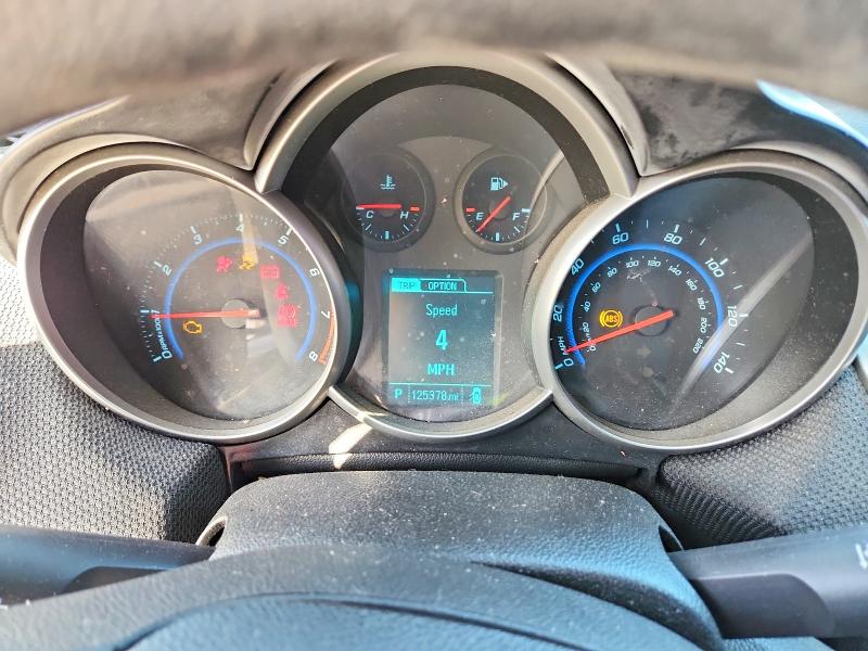 Photo 9 from auction – 2015 CHEVROLET CRUZE with VIN 1G1PC5SB0F7129446