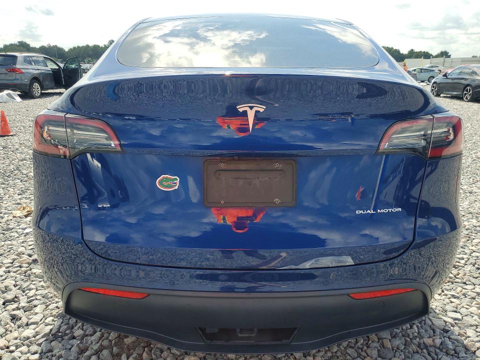 Photo 6 from auction – 2022 TESLA MODEL Y with VIN 7SAYGAEE1NF310176