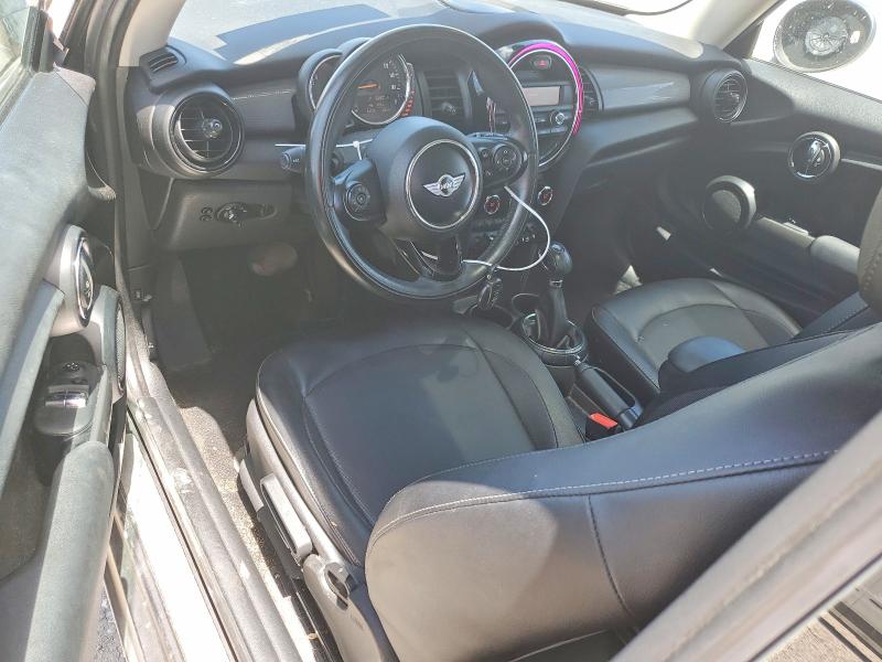 Photo 8 from auction – 2016 MINI COOPER with VIN WMWXP5C52G2D15900
