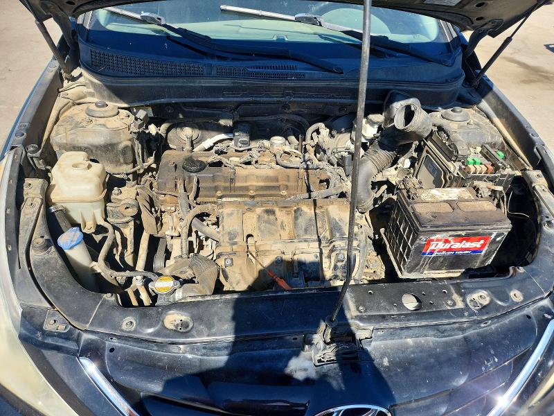 Photo 11 from auction – 2012 HYUNDAI SONATA with VIN 5NPEB4AC7CH411967