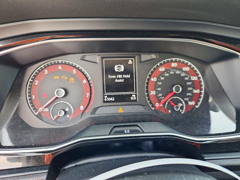 Photo 9 from auction – 2019 VOLKSWAGEN JETTA with VIN 3VWC57BU0KM070649