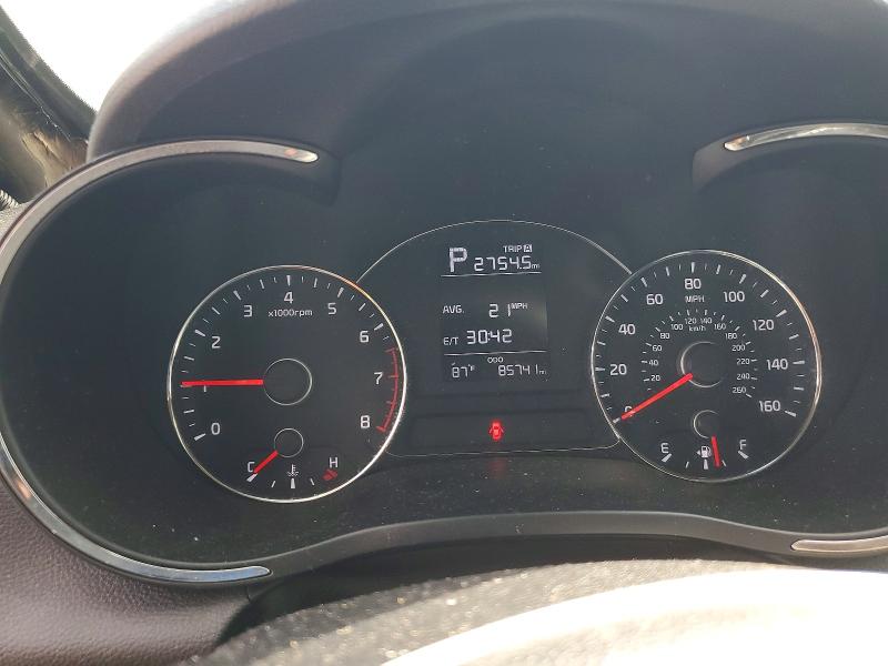 Photo 9 from auction – 2017 KIA FORTE with VIN 3KPFK4A77HE124602
