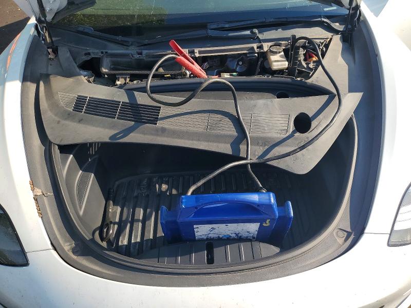 Photo 11 from auction – 2022 TESLA MODEL 3 with VIN 5YJ3E1EB4NF364249