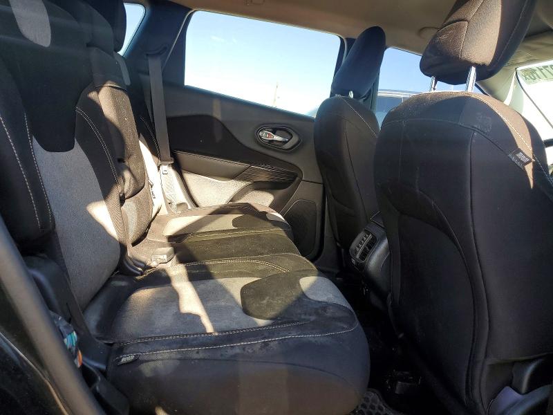 Photo 11 from auction – 2014 JEEP CHEROKEE with VIN 1C4PJLCB2EW157771