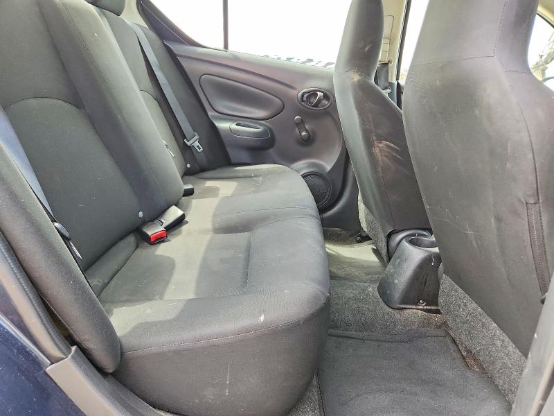 Снимка 10 от търг – 2015 NISSAN VERSA с VIN 3N1CN7AP7FL842366