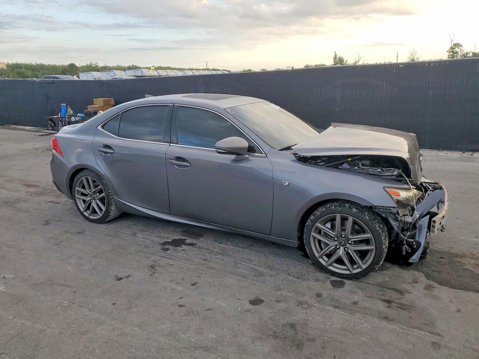 Photo 4 from auction – 2016 LEXUS IS with VIN JTHBA1D29G5020895