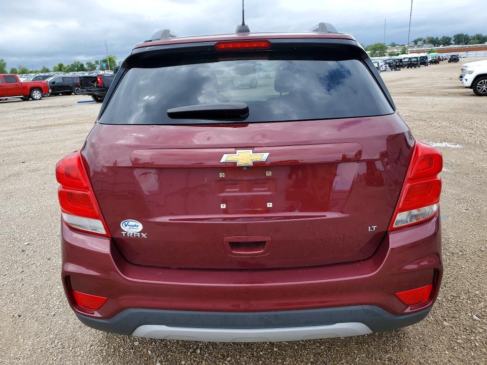 Photo 6 from auction – 2017 CHEVROLET TRAX with VIN 3GNCJLSB3HL209474