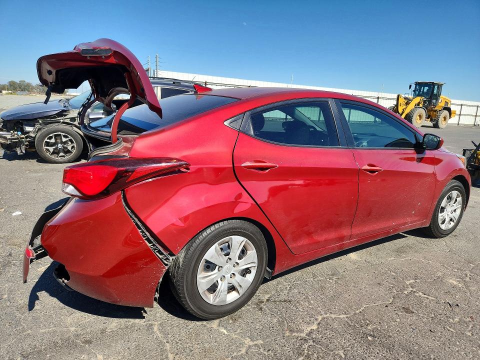 Photo 3 from auction – 2016 HYUNDAI ELANTRA with VIN 5NPDH4AE7GH760354