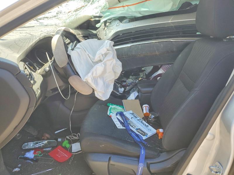 Photo 7 from auction – 2018 NISSAN ROGUE with VIN 5N1AT2MT3JC756378