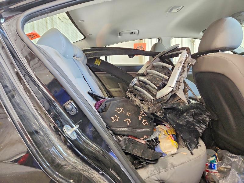 Photo 10 from auction – 2017 HYUNDAI ELANTRA with VIN 5NPD84LF6HH125035