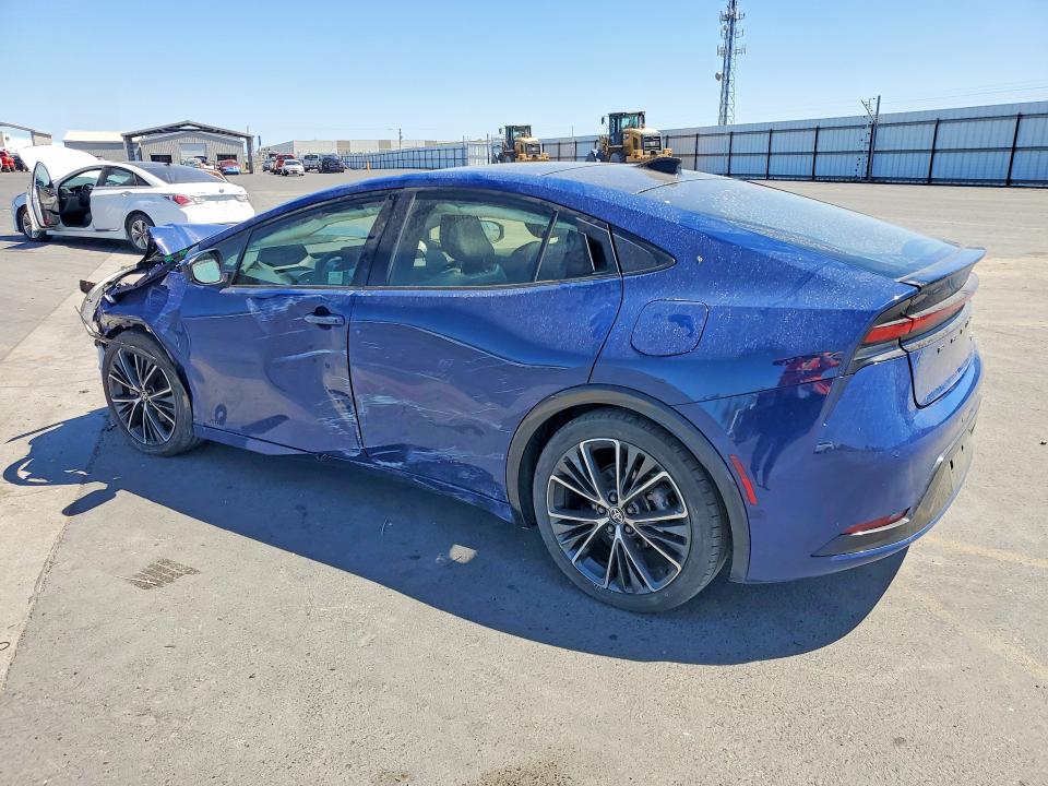 Photo 2 from auction – 2024 TOYOTA PRIUS with VIN JTDADABU7R3020787