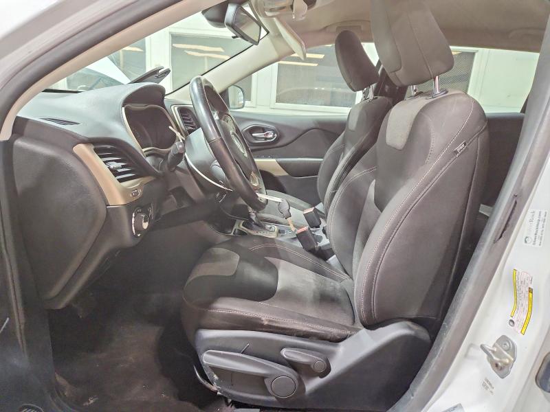 Photo 7 from auction – 2017 JEEP CHEROKEE with VIN 1C4PJLAB8HW660521