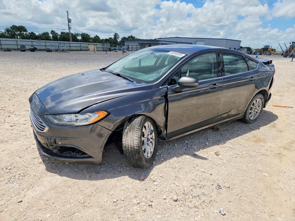 FORD FUSION 2018 with VIN 3FA6P0G70JR203552 - Photo from auction
